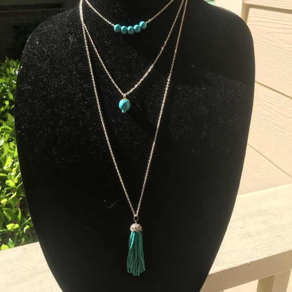 Peabeads signature 3-layer necklace - Picture 6 of 8